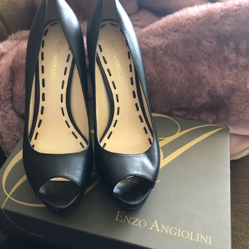 Enzo Angliolini Black Leather Platform Pumps